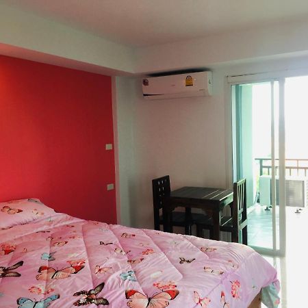 Thong Tat Serviced Apartments Хуа Хин Екстериор снимка